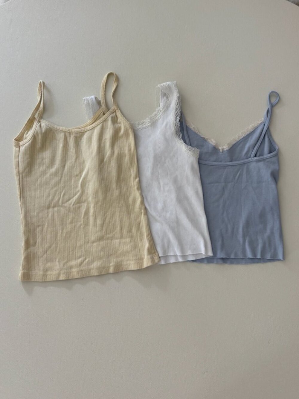 Brandy Melville Lace Cami Tank Tops Bundle Lot of 3 One Size ~ XS - Picture 2 of 2